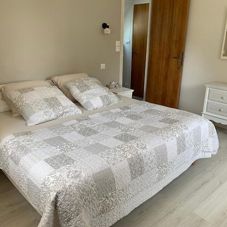 Bed and Breakfast La Gentilhommiere Treffiagat Екстер'єр фото